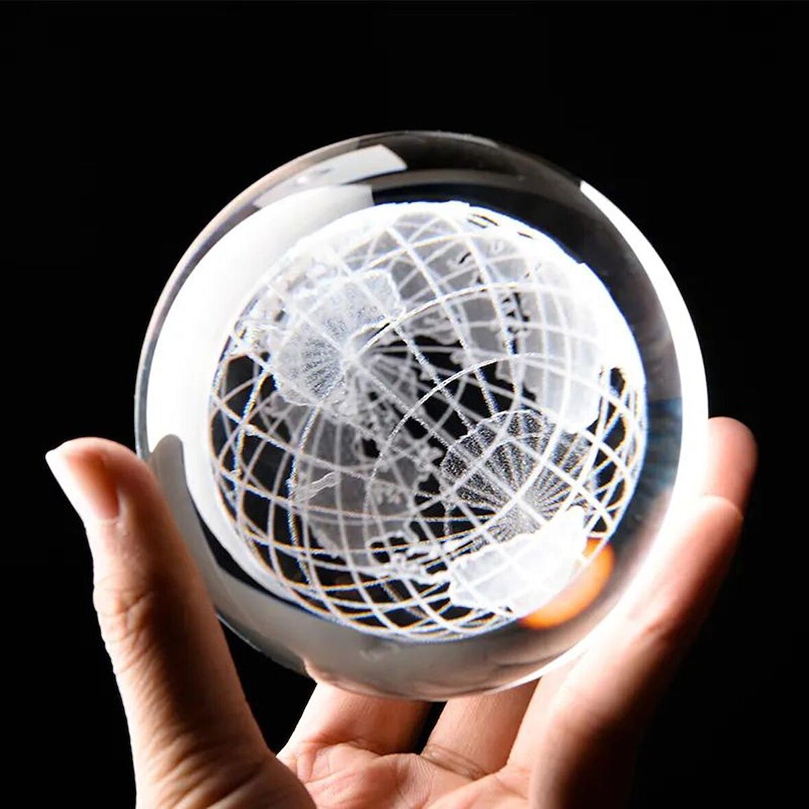 DÜNYA Plastik altlıklı Işıklı Cam Küre