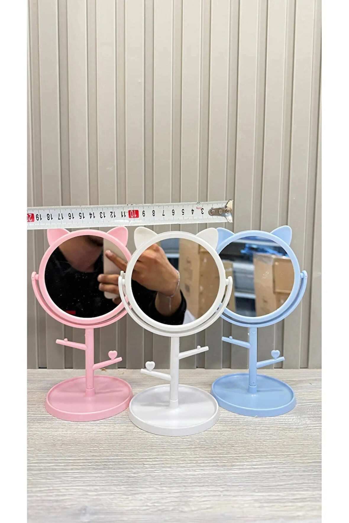 Askılı Makyaj Aynası Ayaklı Masa Üstü Makyaj Aynası ( 22 Cm Yükseklik / 11 Cm Genişlik) Karışık Renk