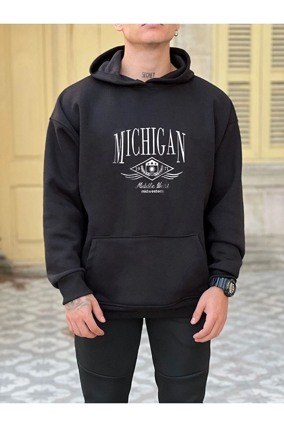 Erkek Siyah Michigan Baskılı Kapüşonlu Hoodie