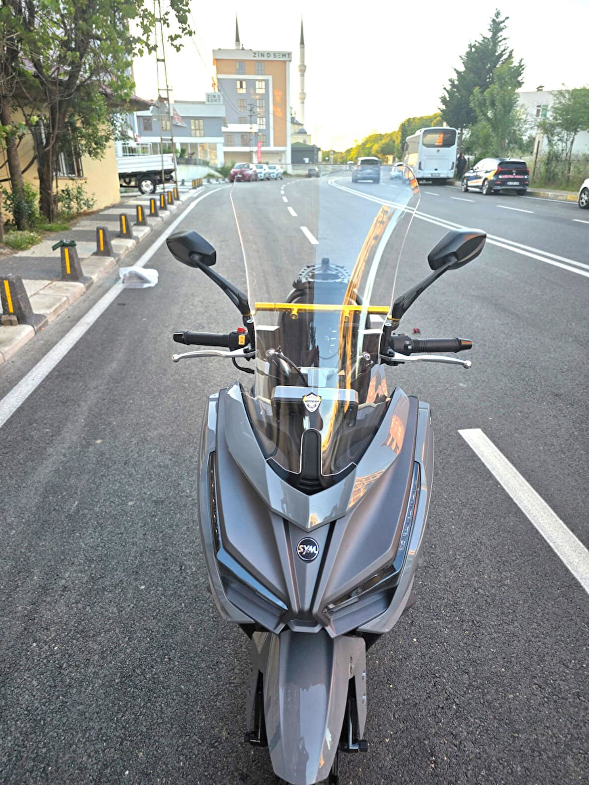 MOTOCAM Sym JET 14 EVO 200 PLUS Siperlik Ön Cam 2023-2025 Model 58cm Şeffaf Renkli 4mm