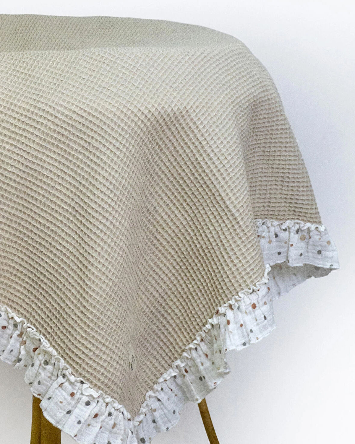 Waffle Müslin Fırfır Detaylı Çocuk & Bebek Örtü | Battaniye | Pike | 80X90 %100 Pamuk Çok Amaçlı