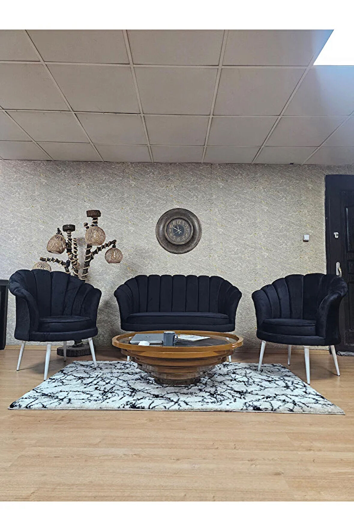 İstiridye Takım Beyaz Boyalı Sivriltme Ayak Çay Seti Koltuk Takımı Siyah Renk 110 x 48 Boyut/Ebat