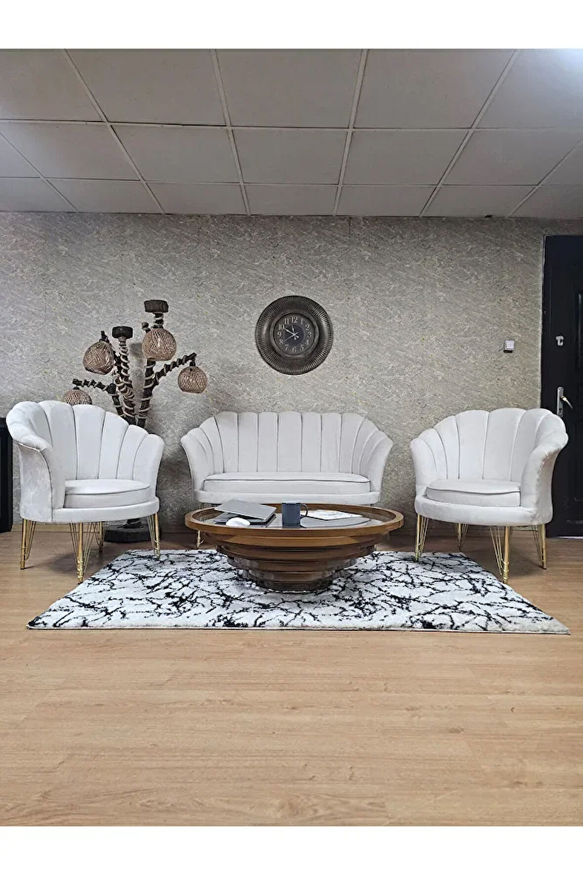 İstiridye Takım Gold Kaplama Telli Ayak Çay Seti Koltuk Takımı Krem Renk 110 x 48 Boyut/Ebat