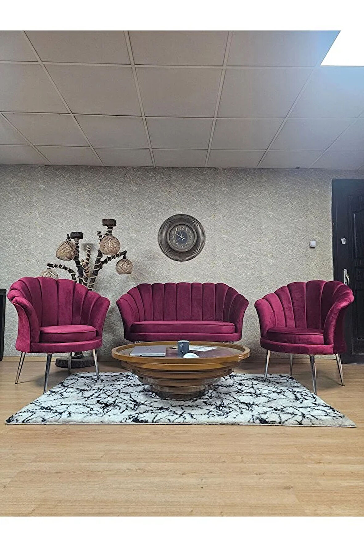 İstiridye Takım Krom Kaplama Sivriltme Ayak Çay Seti Koltuk Takımı Bordo Renk 110 x 48 Boyut/Ebat