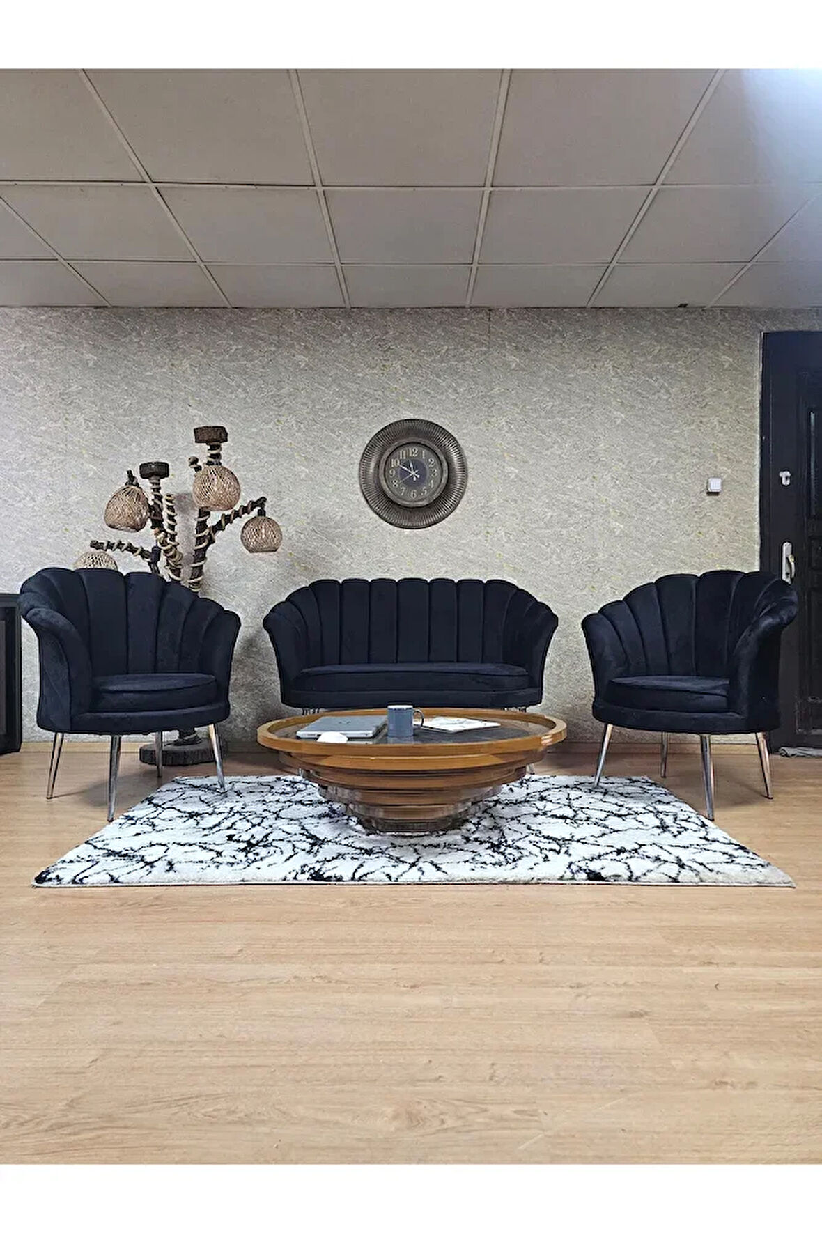 İstiridye Takım Krom Kaplama Sivriltme Ayak Çay Seti Koltuk Takımı Siyah Renk 110 x 48 Boyut/Ebat