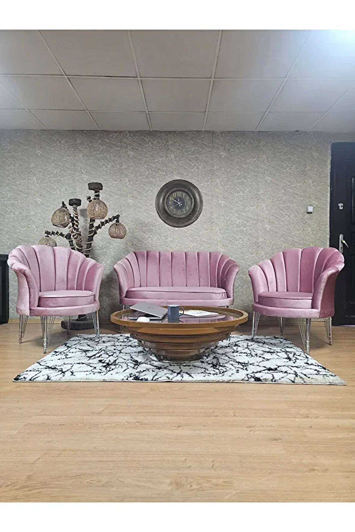 İstiridye Takım Krom Kaplama Telli Ayak Çay Seti Koltuk Takımı Pembe Renk 110 x 48 Boyut/Ebat