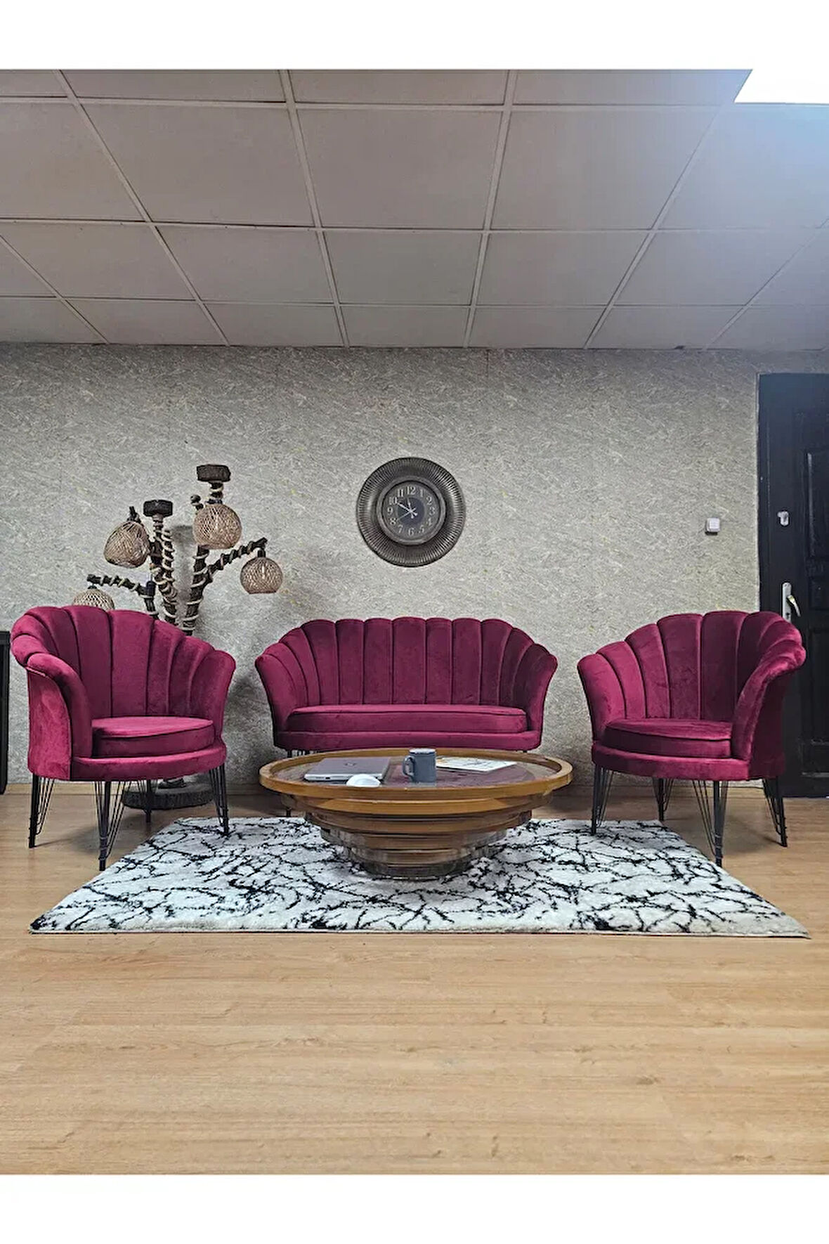 İstiridye Takım Siyah Boyalı Telli Ayak Çay Seti Koltuk Takımı Bordo Renk 110 x 48 Boyut/Ebat