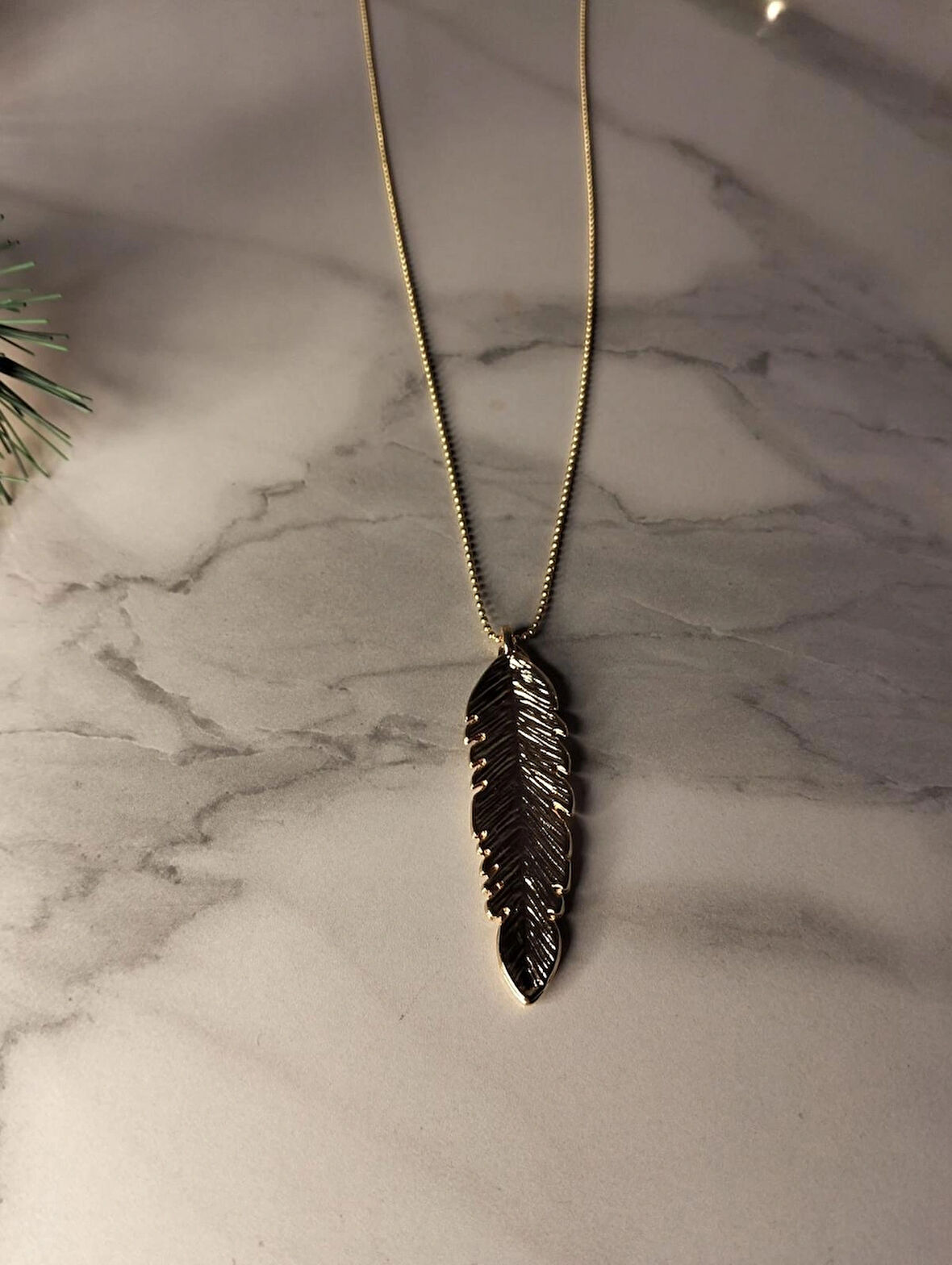 Yaprak pirinç kolye