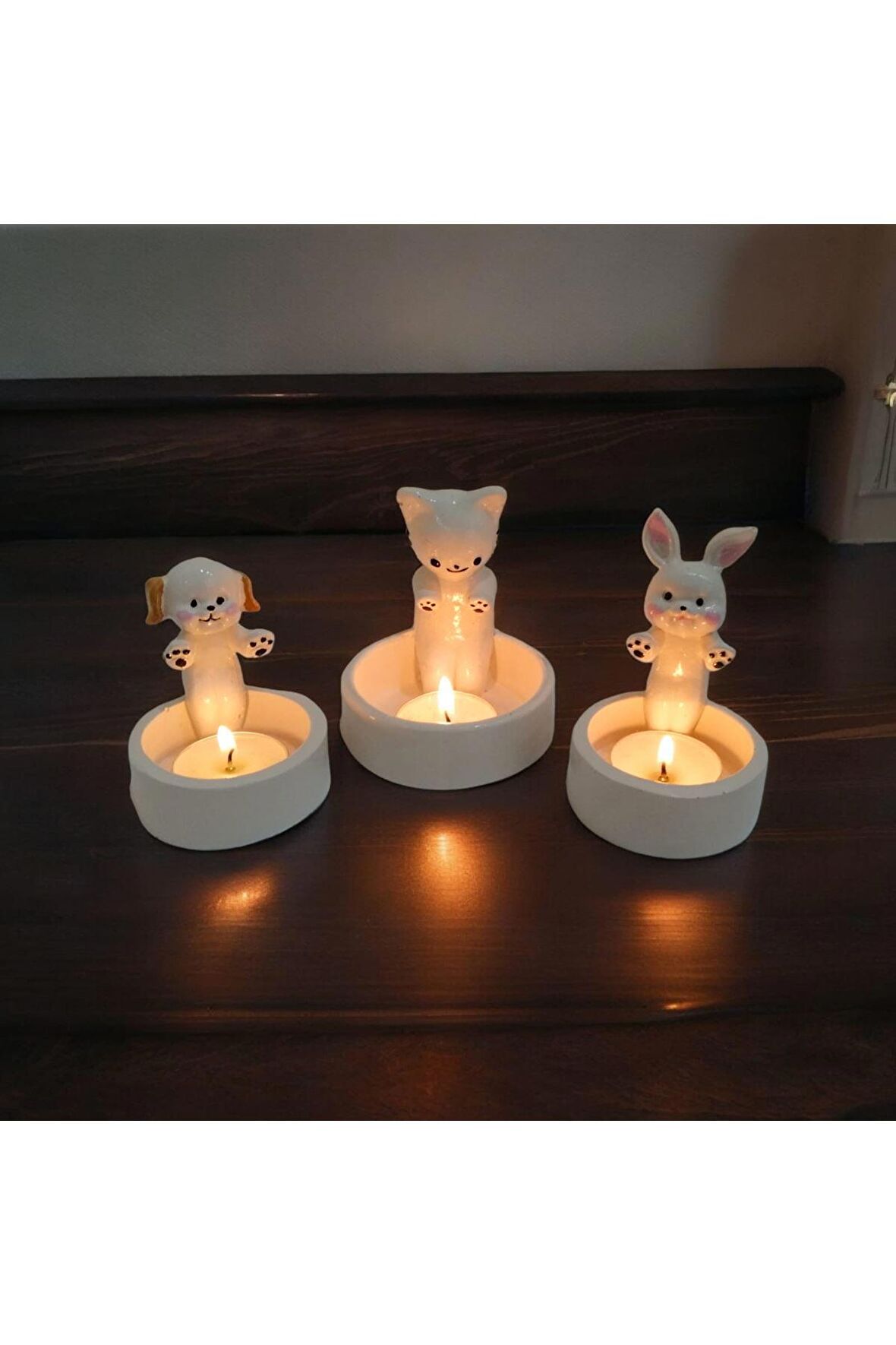 Dekoratif Ateş Başında Isınan Kedi Köpek Ve Tavşan Tealight Mumluk  