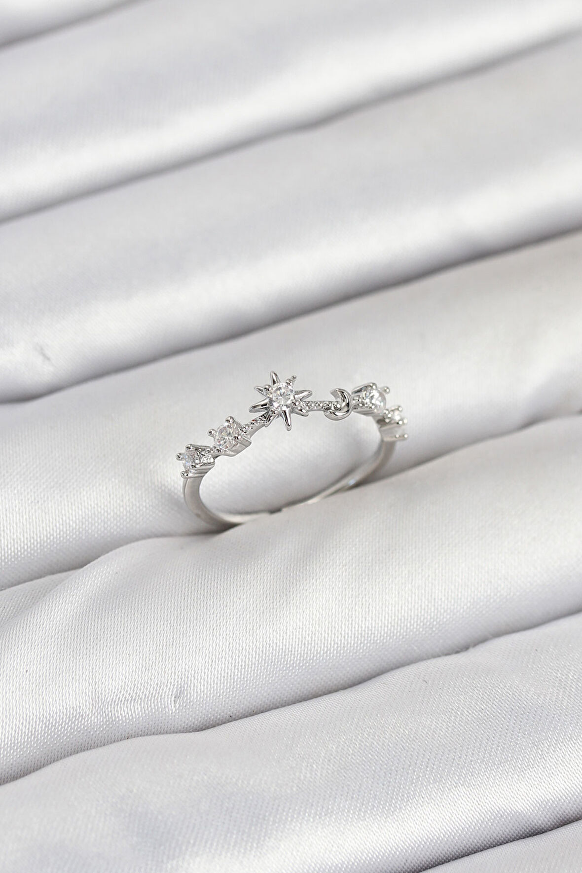 Pirinç Gümüş Renk Manifest Kadın Yüzük