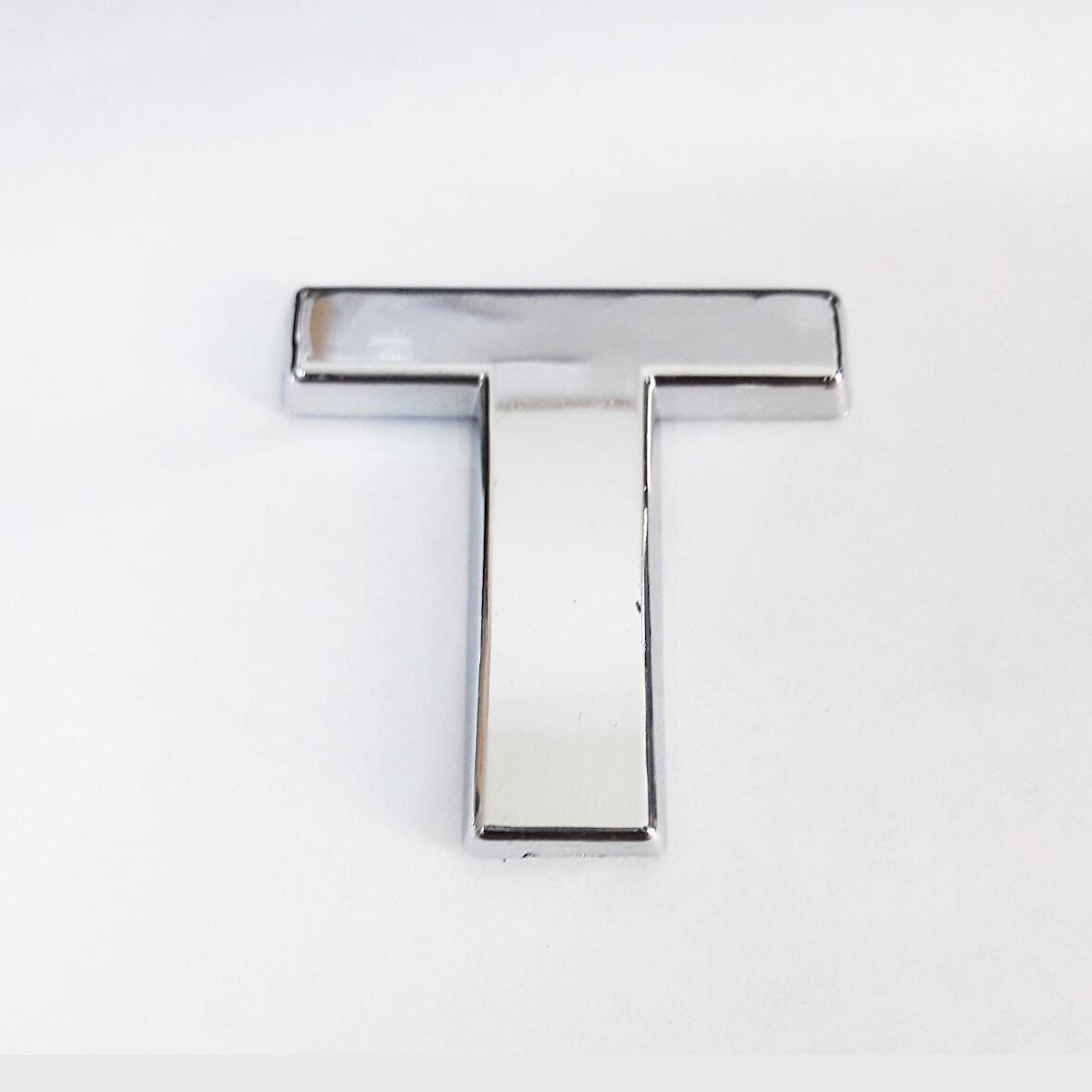 Cemax T Harfi  3,75 cm Krom Yapışkanlı