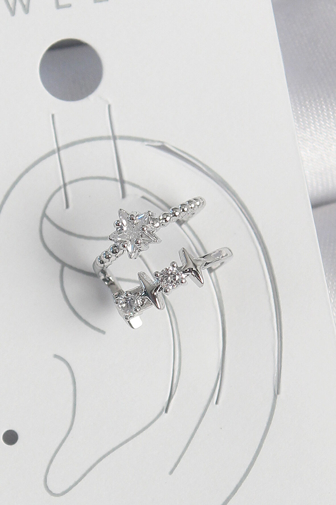 Pirinç Gümüş Renk Zirkon Taşlı Yıldız Model Kadın Kıkırdak Küpe - TJ-BKP10561