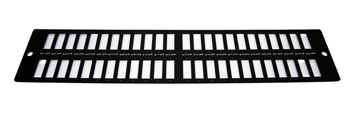 Beek BN-FP192U-QL Model Fiber Patch Panel Kutusu için 2U 48SC DX Ön Plaka Seti, 1&#039;li, coupler hariç&lt;br&gt;
Beek 2U 48SC DX front plate sets, single front plates. Front plates for BN-FP192U-QL 