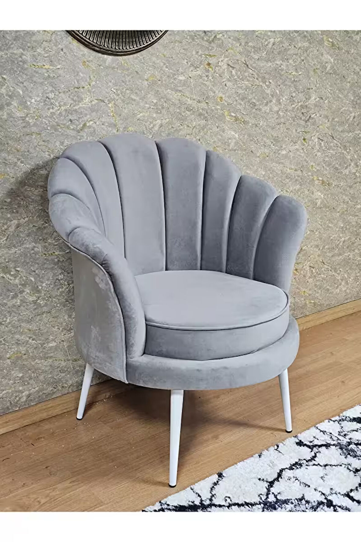 Tekli İstiridye Beyaz Boyalı Sivriltme Ayak Çay Seti Koltuk Tekli Berjer , Balkon, Salon, Ofis Gri Renk 47 x 47 Boyut/Ebat