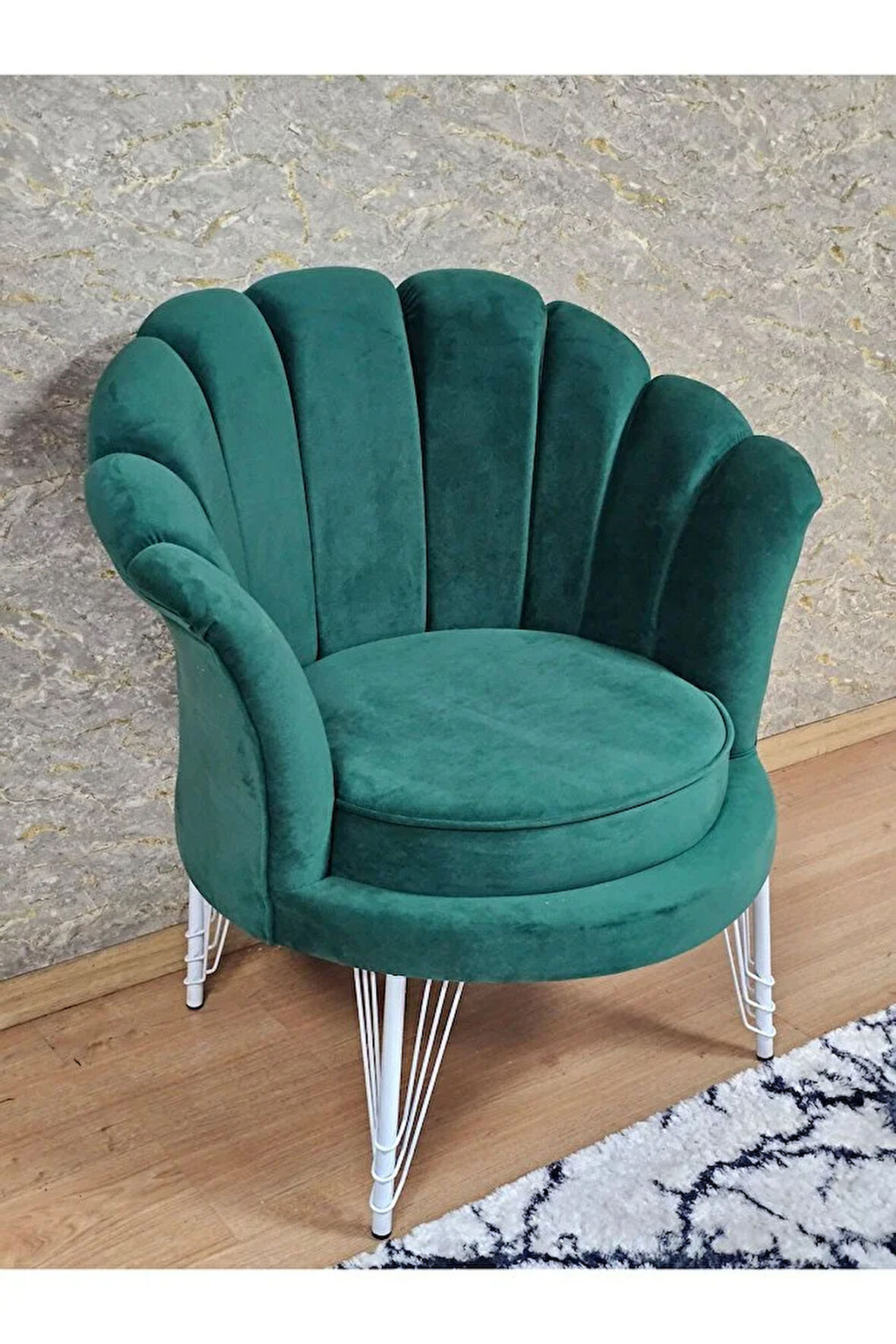 Tekli İstiridye Beyaz Boyalı Telli Ayak Çay Seti Koltuk Tekli Berjer , Balkon, Salon, Ofis Yeşil Renk 47 x 47 Boyut/Ebat
