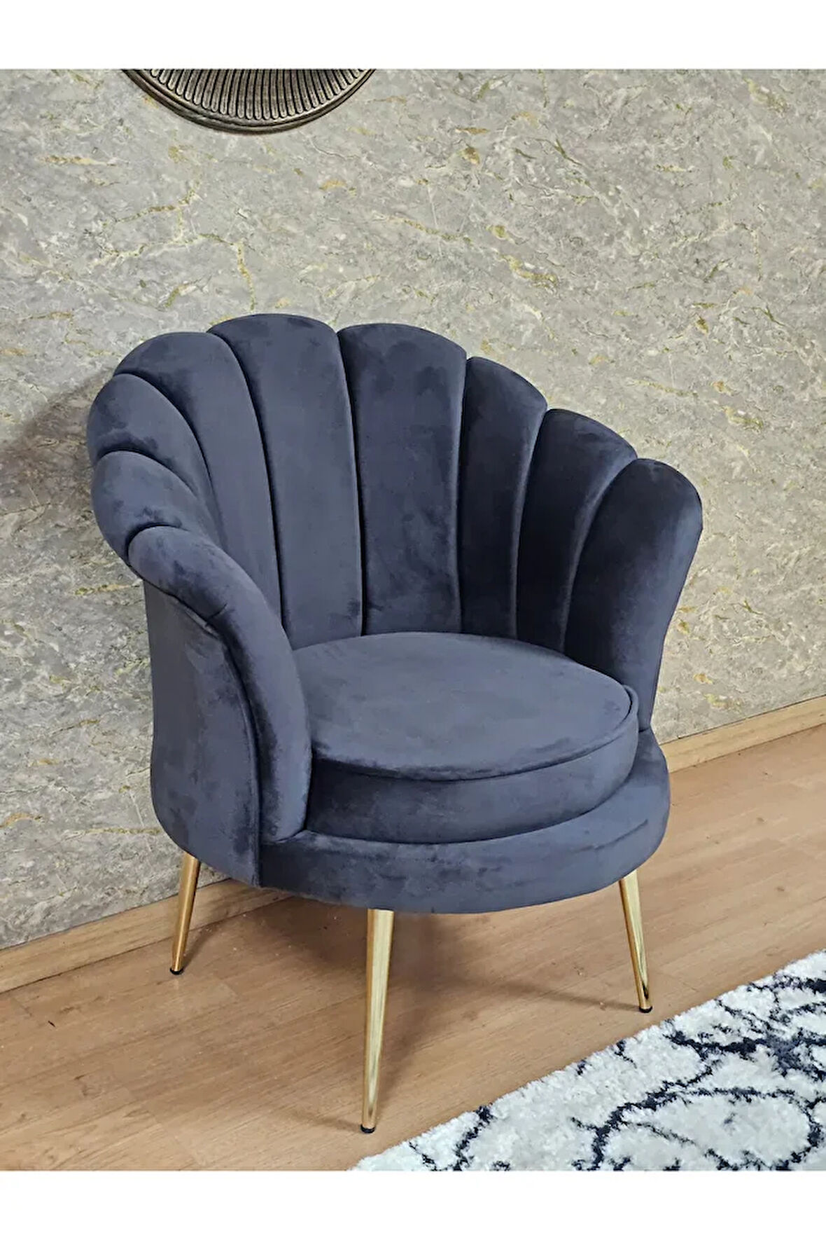 Tekli İstiridye Gold Kaplama Sivriltme Ayak Çay Seti Koltuk Tekli Berjer , Balkon, Salon, Ofis Füme Renk 47 x 47 Boyut/Ebat