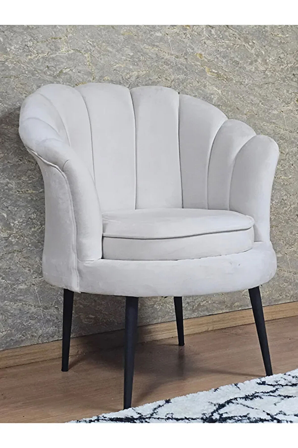 Tekli İstiridye Siyah Boyalı Sivriltme Ayak Çay Seti Koltuk Tekli Berjer , Balkon, Salon, Ofis Krem Renk 47 x 47 Boyut/Ebat