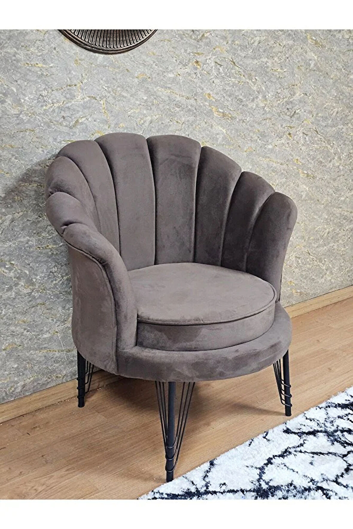 Tekli İstiridye Siyah Boyalı Telli Ayak Çay Seti Koltuk Tekli Berjer , Balkon, Salon, Ofis Kahverengi Renk 47 x 47 Boyut/Ebat