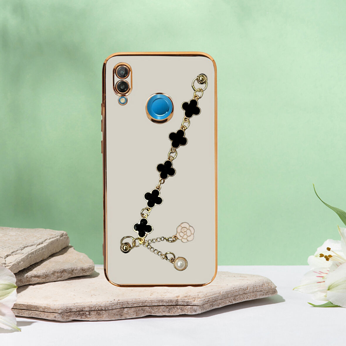 HUAWEİ Y6 2019  ELÇEK ŞANZELİZE KILIF BEYAZ