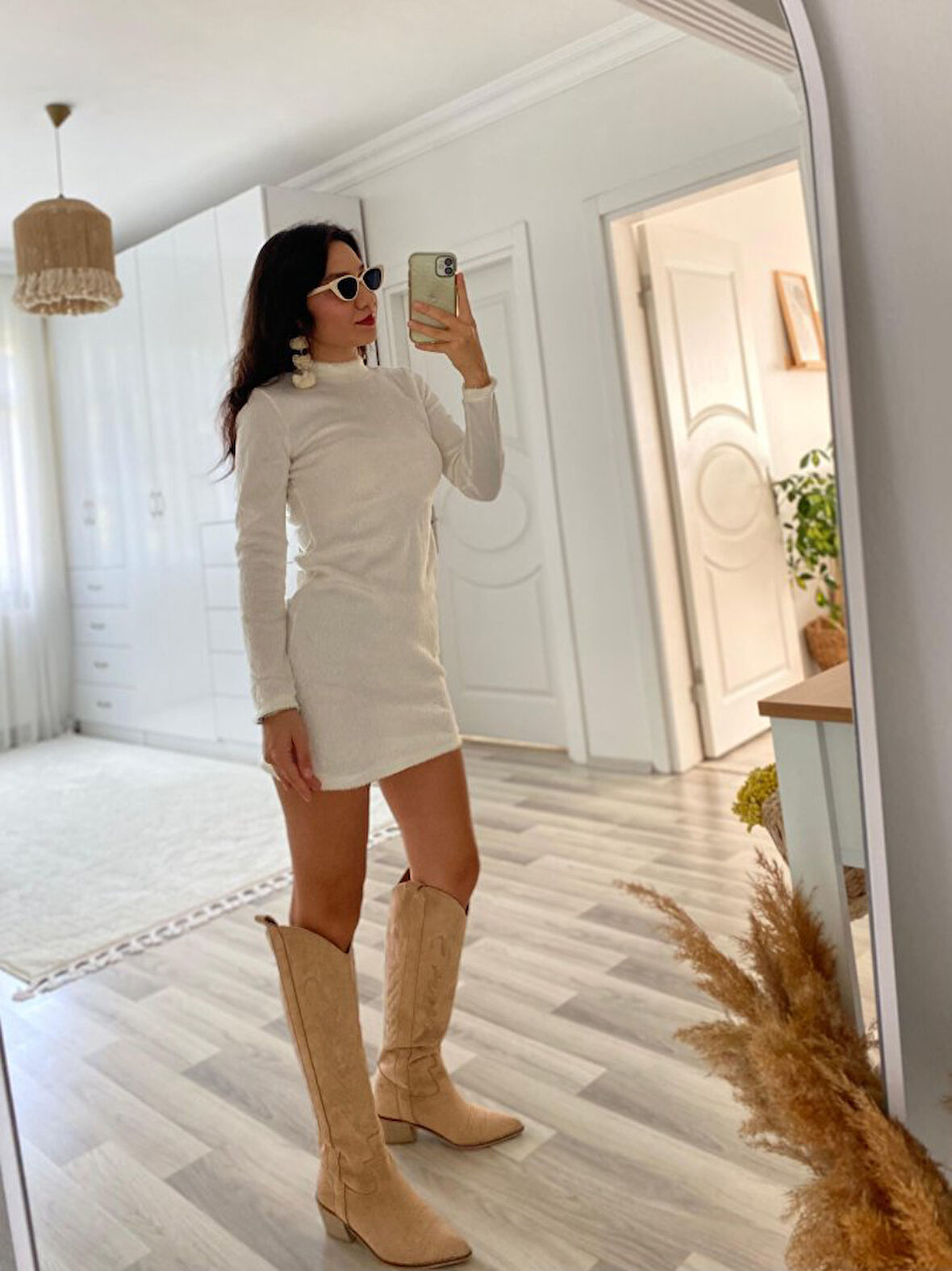 leyla sanat sanata yeni bir bakış açısı Kadın Uzun Kollu Peluş Mini Boy Elbise