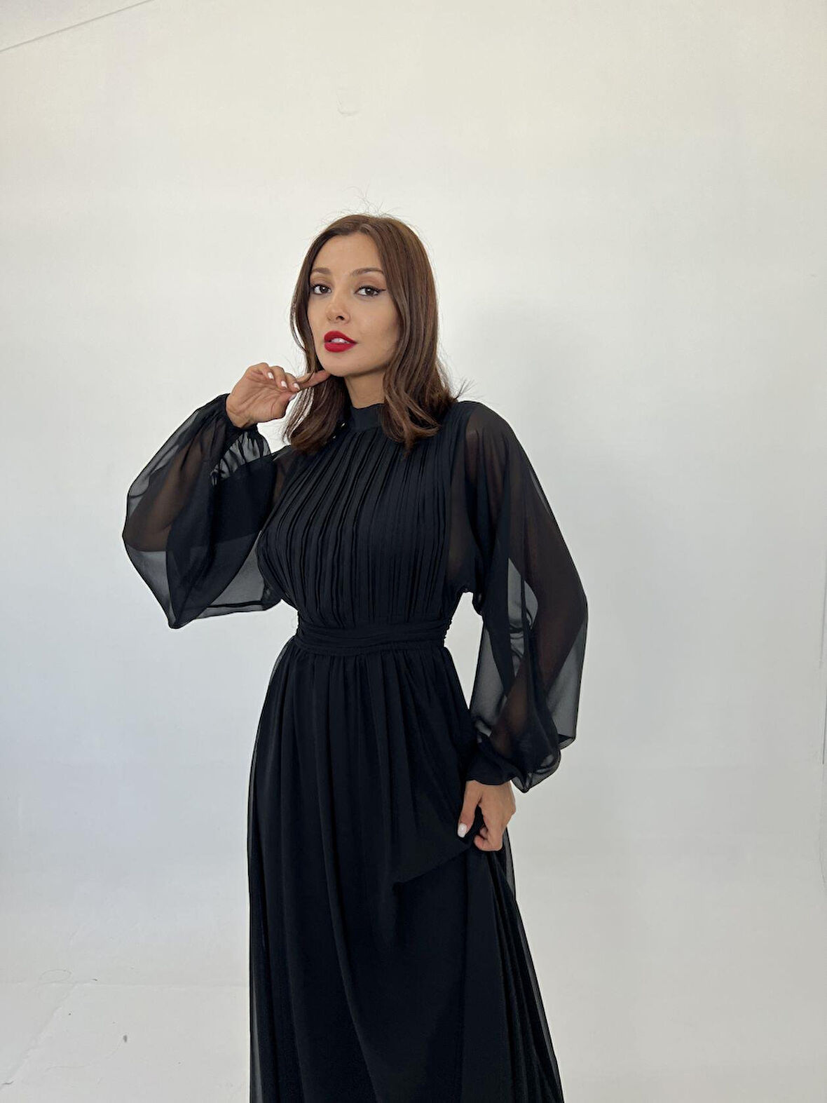leyla sanat sanata yeni bir bakış açısı 6297 ELBİSE-SİYAH