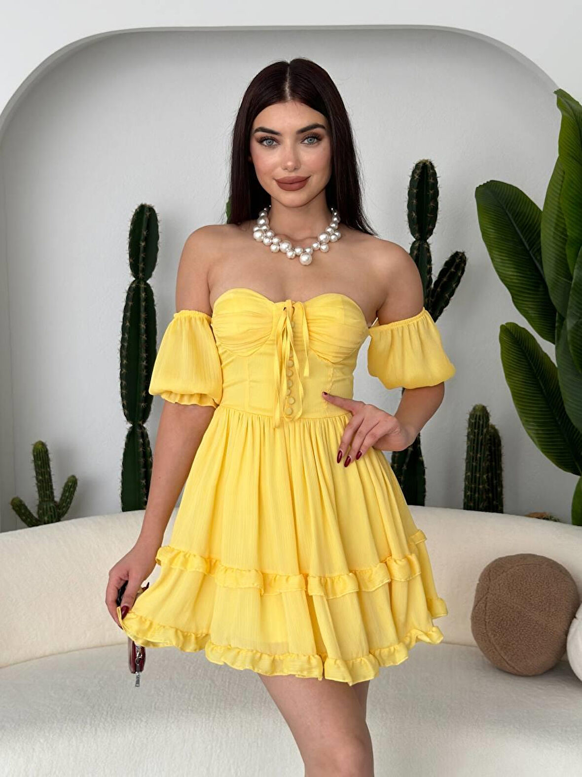 leyla sanat sanata yeni bir bakış açısı Vingo Mini Elbise