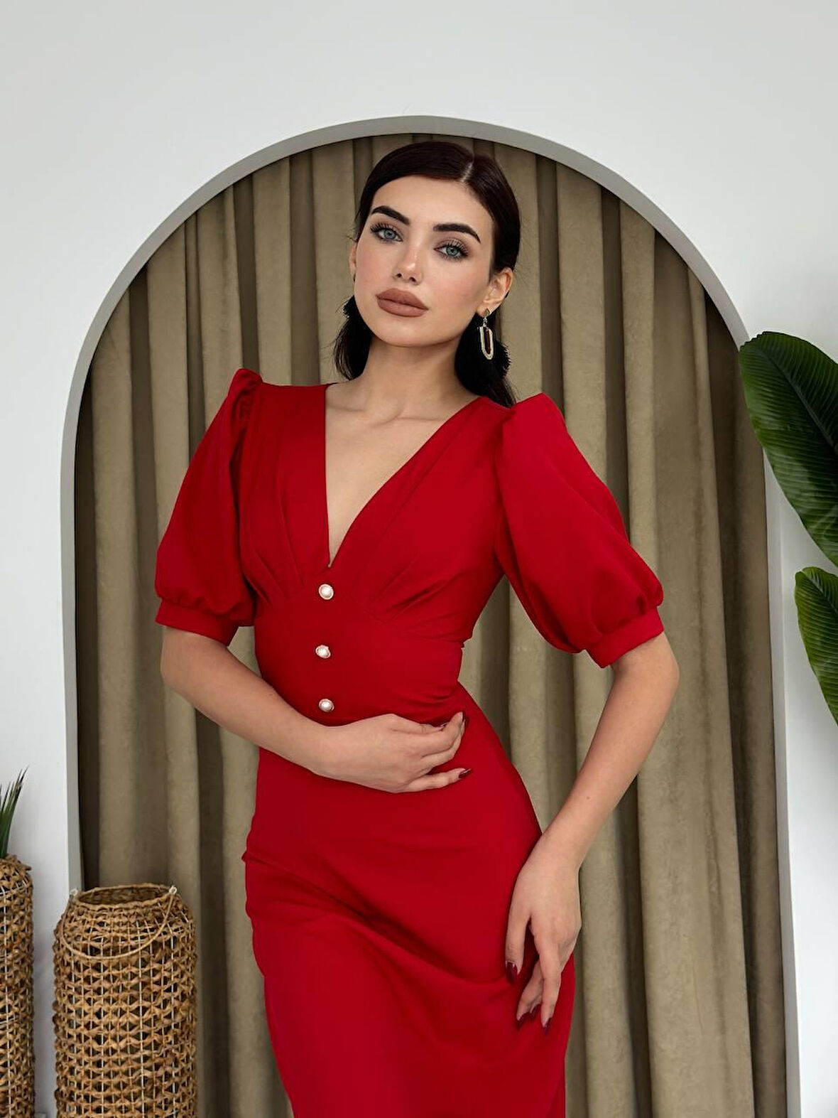 leyla sanat sanata yeni bir bakış açısı Linda Midi Elbise