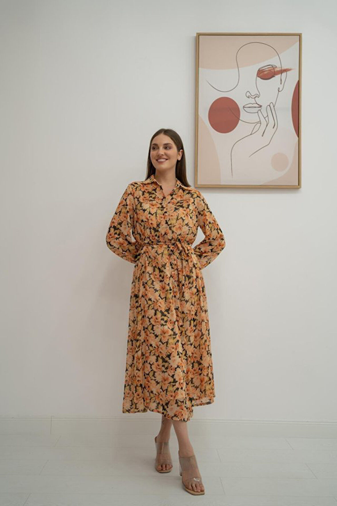 leyla sanat sanata yeni bir bakış açısı Desenli Kuşaklı Şifon Elbise