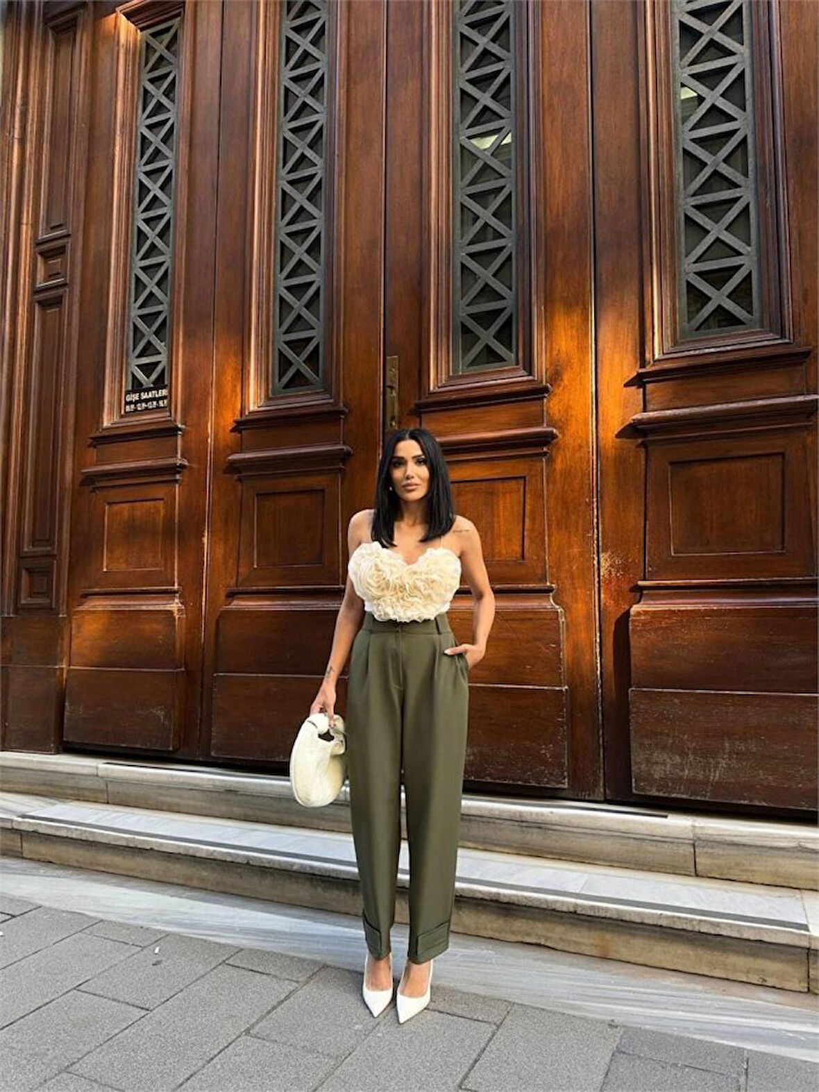 leyla sanat sanata yeni bir bakış açısı PAÇASI CIRTLI PANTOLON - Haki