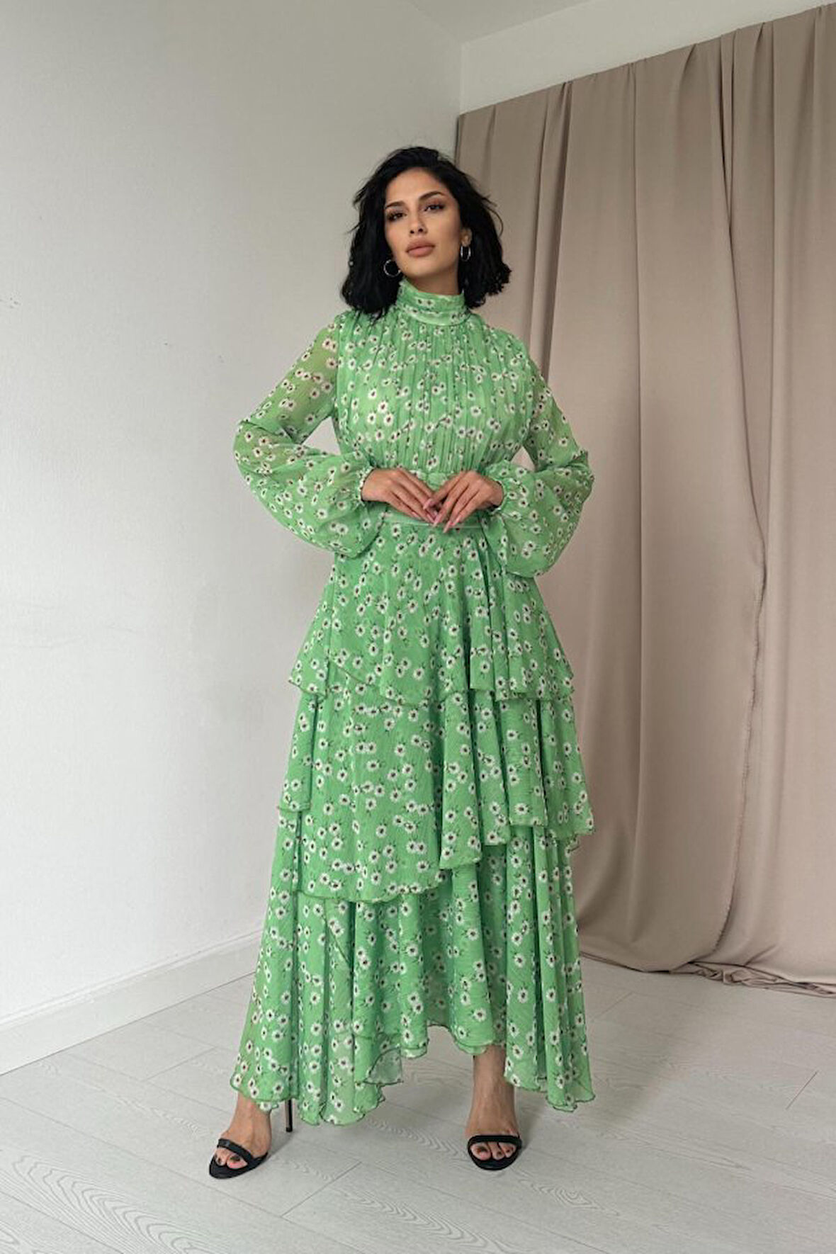 leyla sanat sanata yeni bir bakış açısı Yeşil Bel Detaylı Elbise