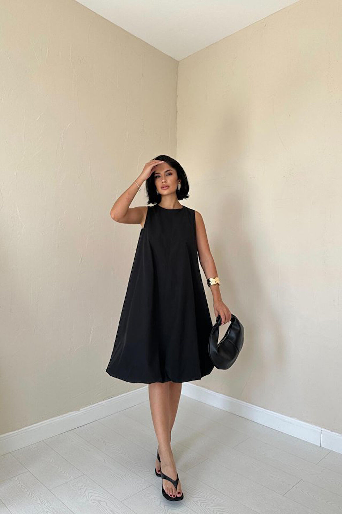 leyla sanat sanata yeni bir bakış açısı Siyah Comfort Balon Elbise