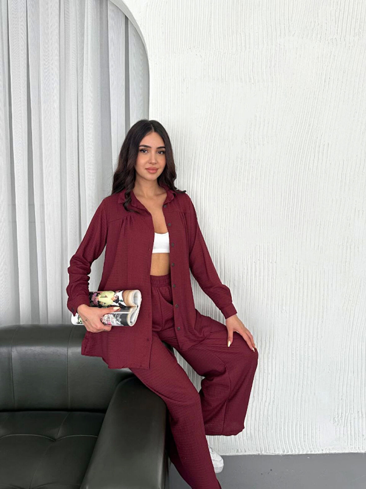 leyla sanat sanata yeni bir bakış açısı Yakalı Düğmeli Uzun Kollu Gömlek Pantolon Ikili Takım - Bordo