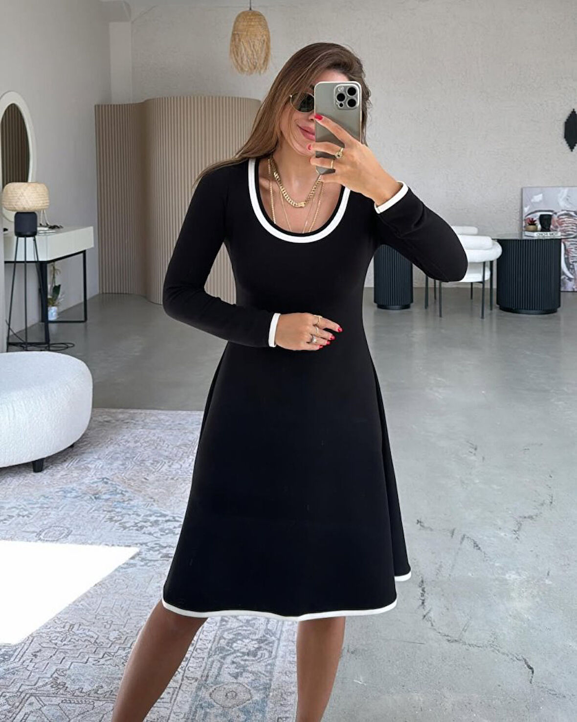 leyla sanat sanata yeni bir bakış açısı Kadın Uzun Kollu Yuvarlak Yaka Midi Viskon Iki Iplik Elbise