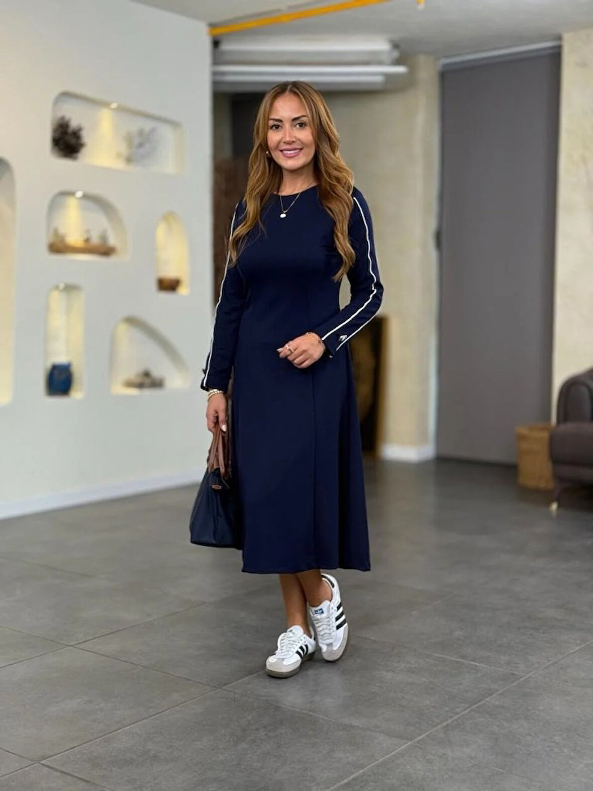 leyla sanat sanata yeni bir bakış açısı Kadın Uzun Kollu Bisiklet Yaka Midi Modal Elbise