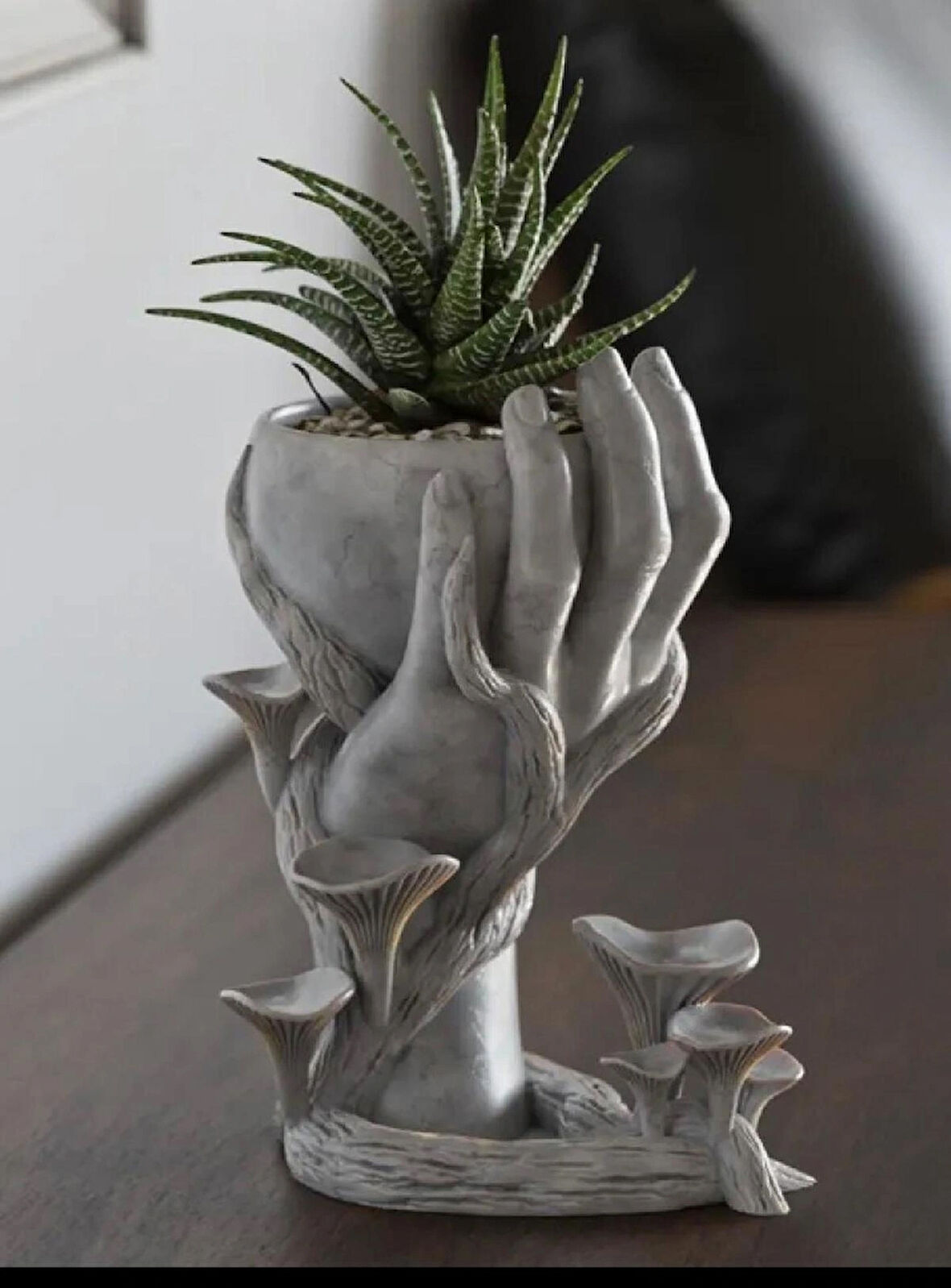 Mermer Desenli mantar figürlü Vazo