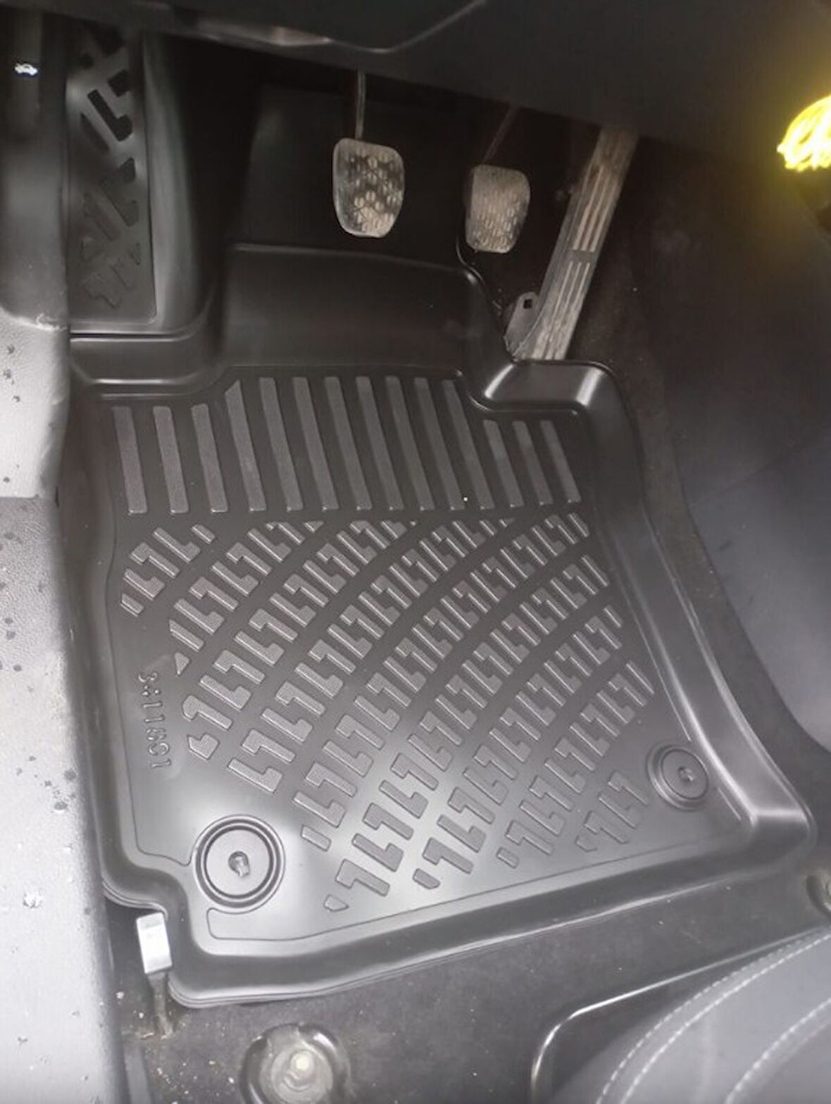 Kaiser Ssangyong Tivoli 3D Havuzlu Paspas, 2015-