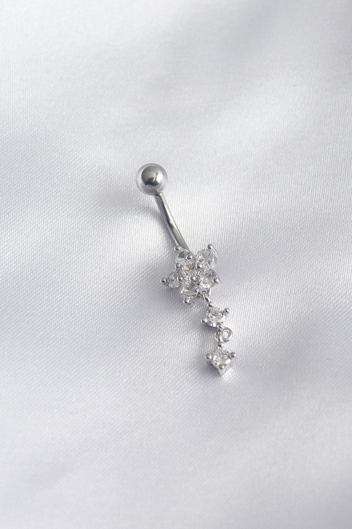 316L Cerrahi Çelik Çiçek Model Zirkon Taşlı Sallantı Model Kadın Göbek Piercing - TJ-PR1215