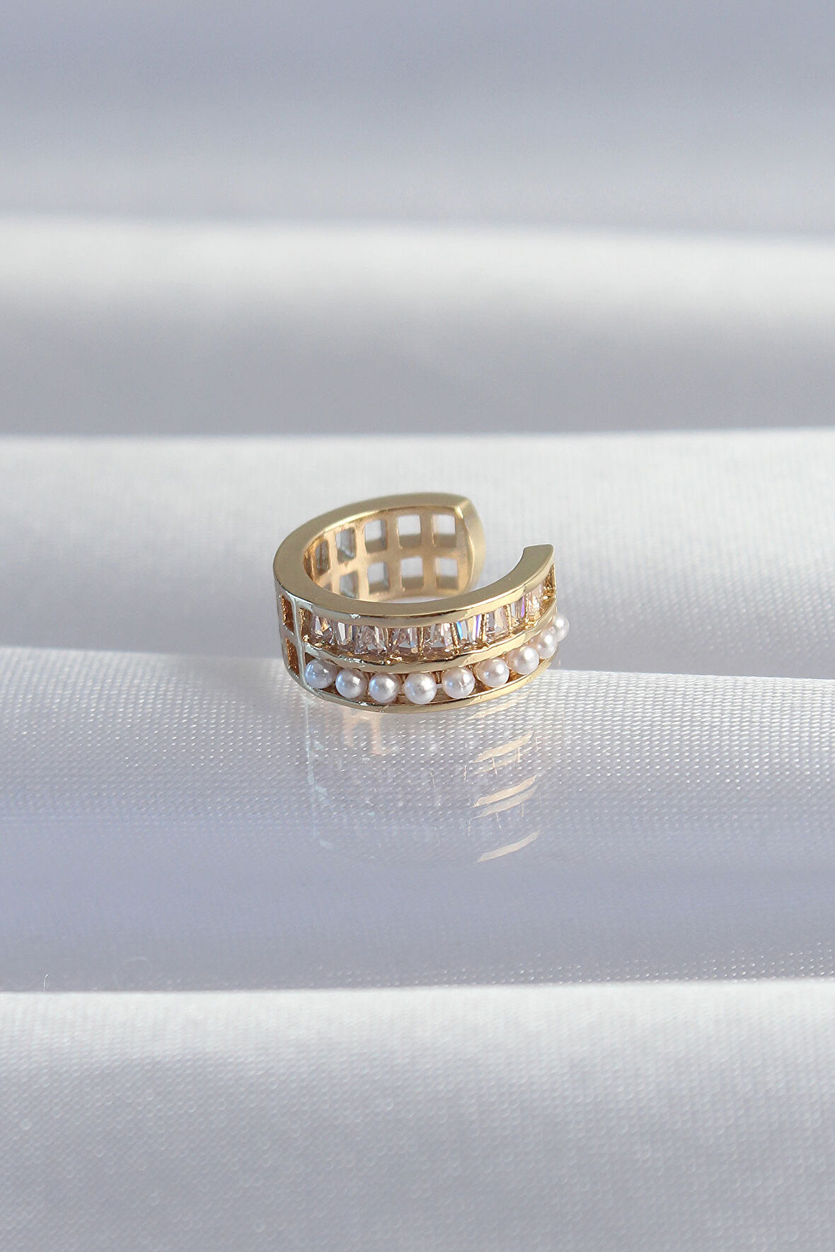 Pirinç Gold Renk İncili Baget Taşlı Earcuff Küpe - TJ-BKP9339