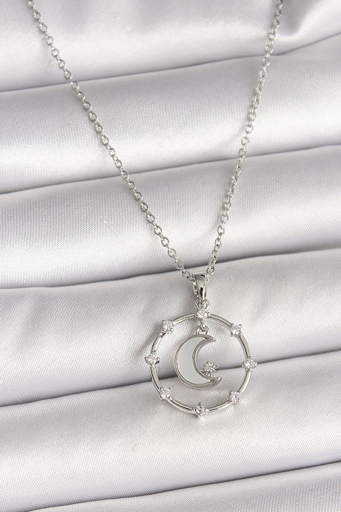 316L Çelik Gümüş Renk Zincir Zirkon Taşlı Beyaz Mineli Hilal Model Kadın Kolye - TJ-BKO9972
