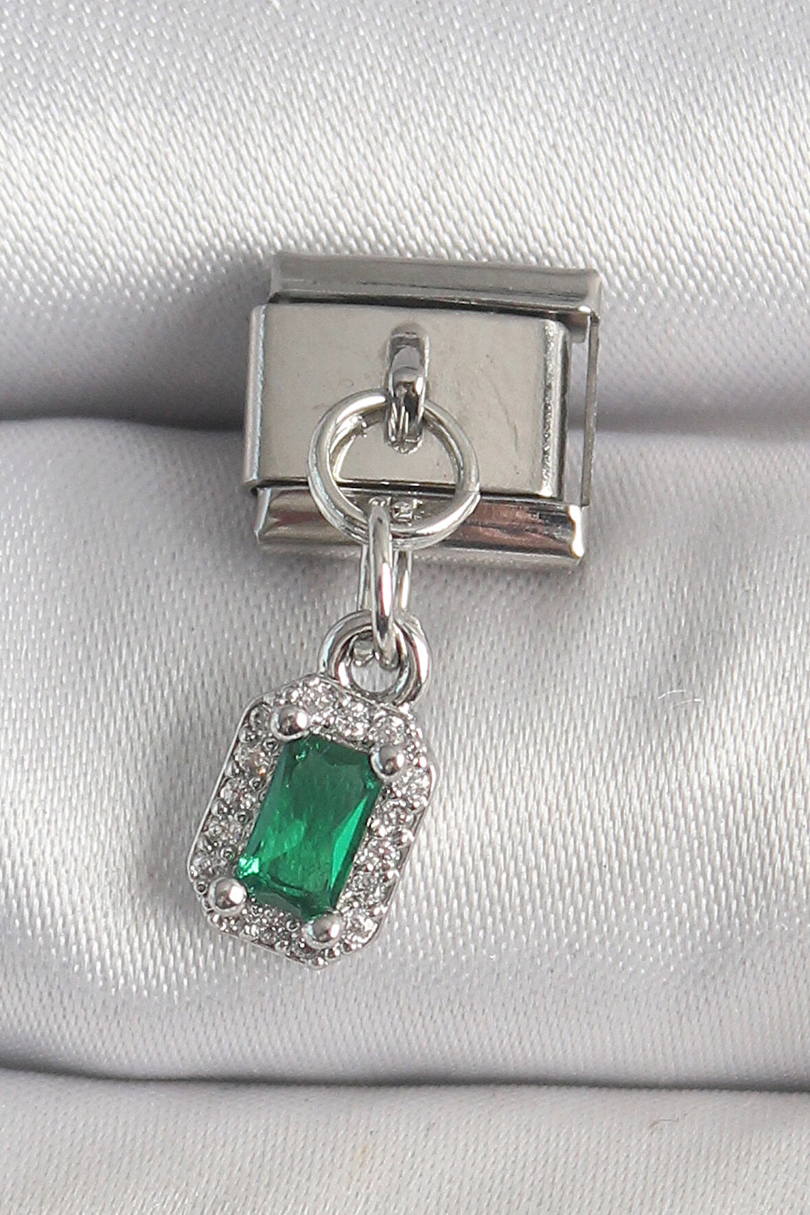 316L Çelik Gümüş Renk Sallantı Yeşik Kare Zirkon Taşlı Nomination Charm - TJ-BC1380