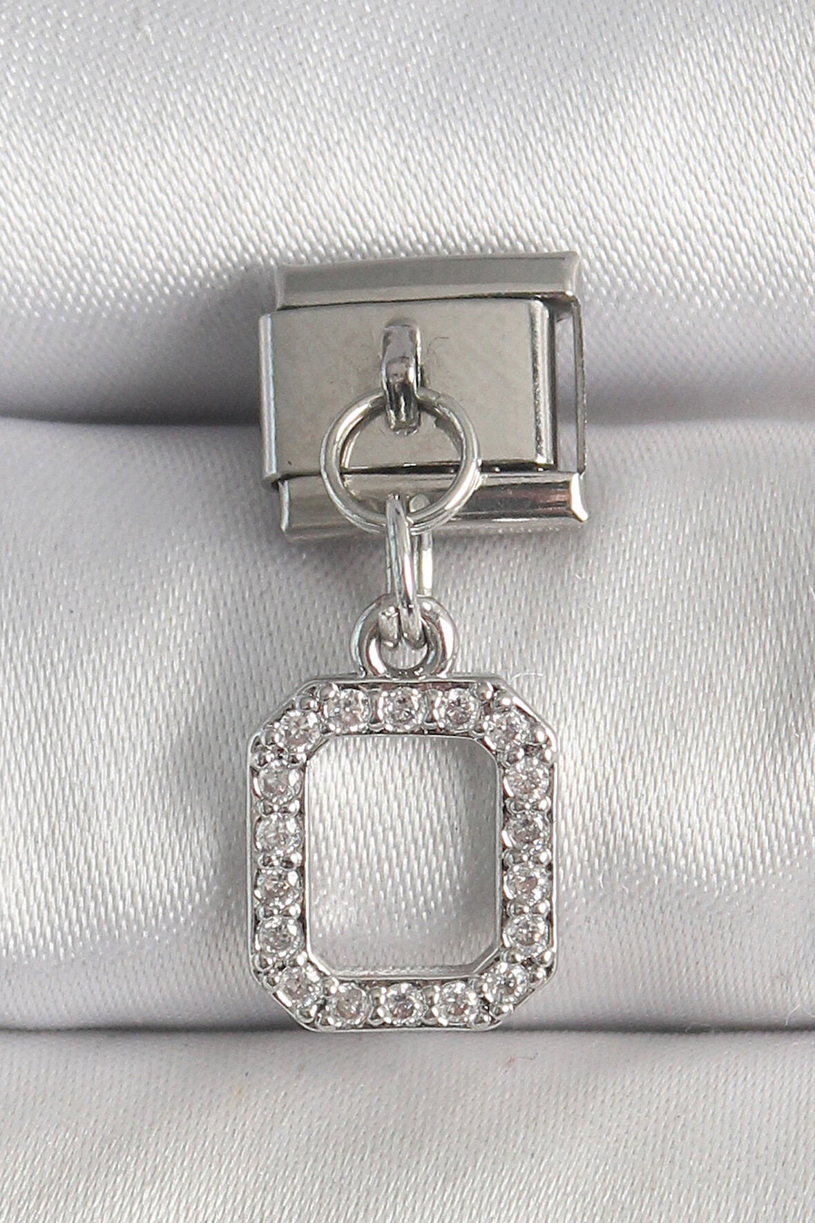 316L Çelik Gümüş Renk Sallantı Zirkon Taşlı Kare Model Nomination Charm - TJ-BC1382