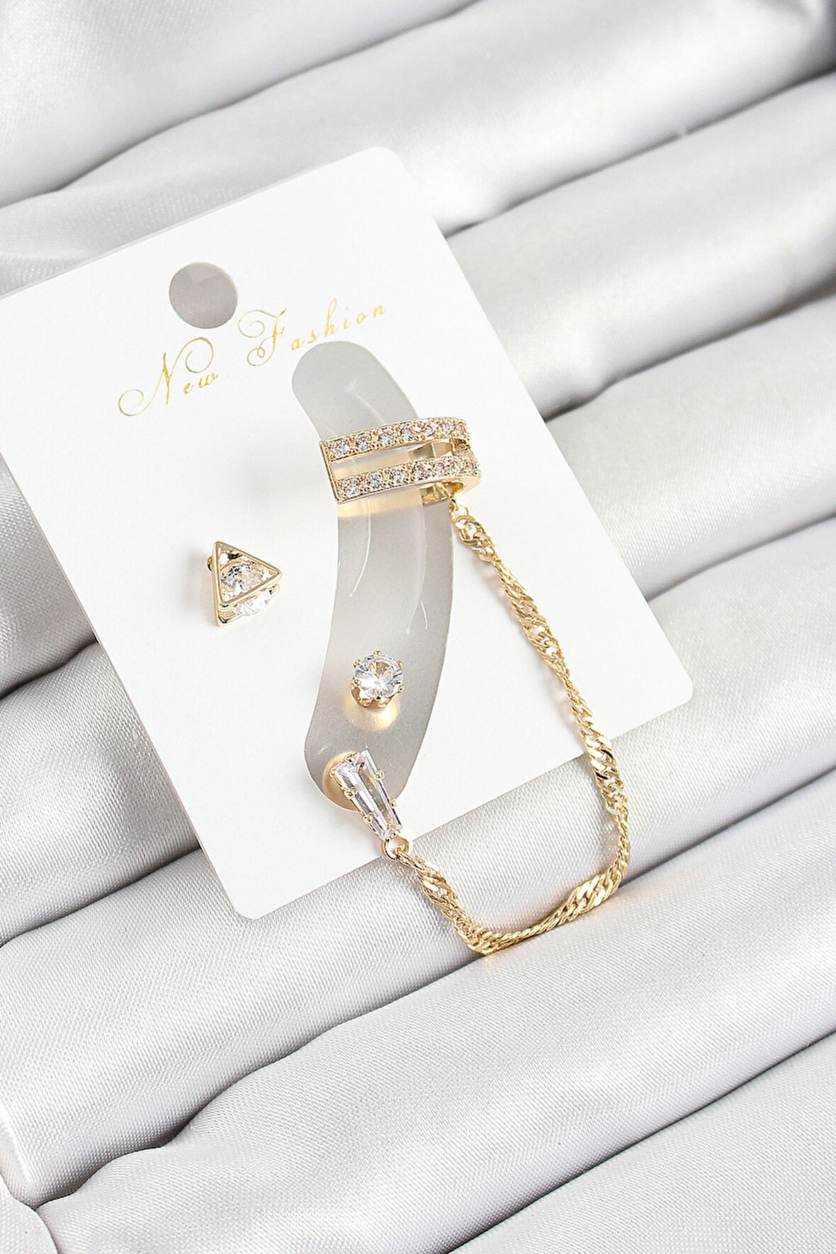 Pirinç Üçgen Figürlü Zirkon Taşlı Gold Renk 3'lü Kıkırdak Kadın Küpe Set - TJ-BKP10668