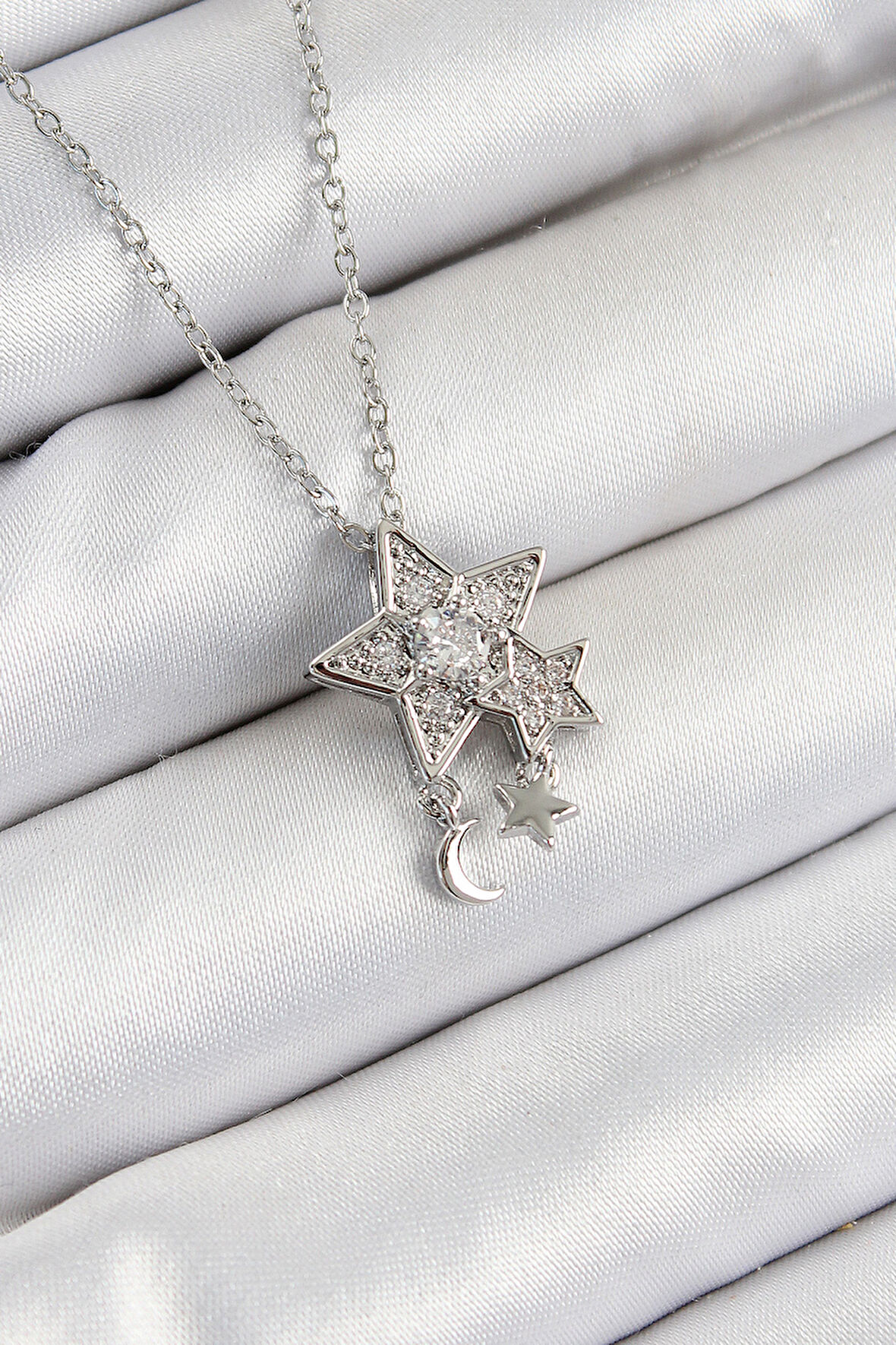 316L Çelik Zirkon Taşlı Sallantılı Yıldız Model Gümüş Renk Kadın Kolye - TJ-BKO10362