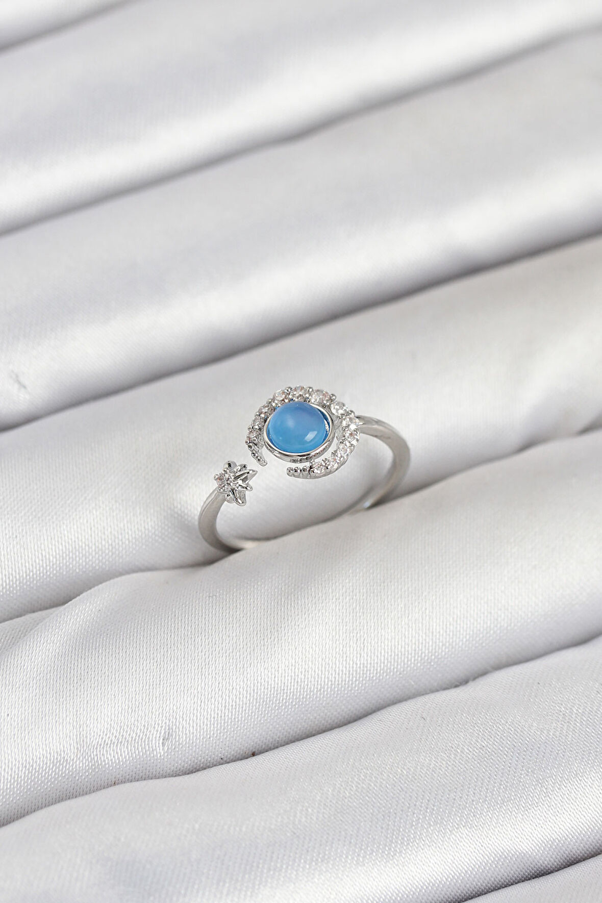 Pirinç Gümüş Renk Zirkon Taşlı Ay Yıldız Kadın Yüzük - TJ-BYK3861