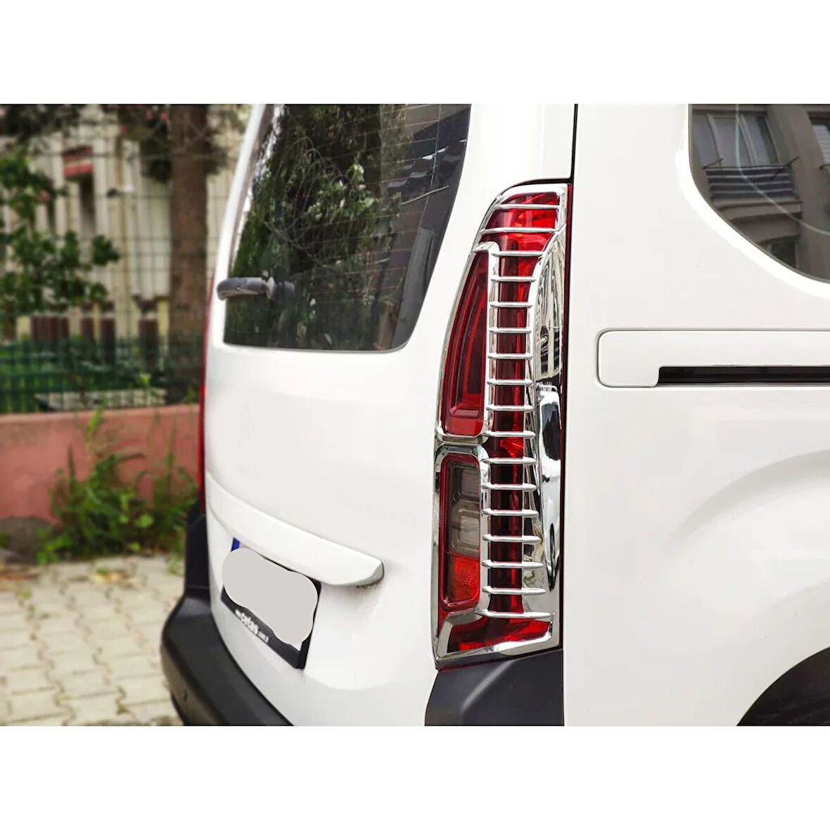 COMBO E STOP ÇERÇEVESİ ABS KROM 2019 2020 2021 2022 2023