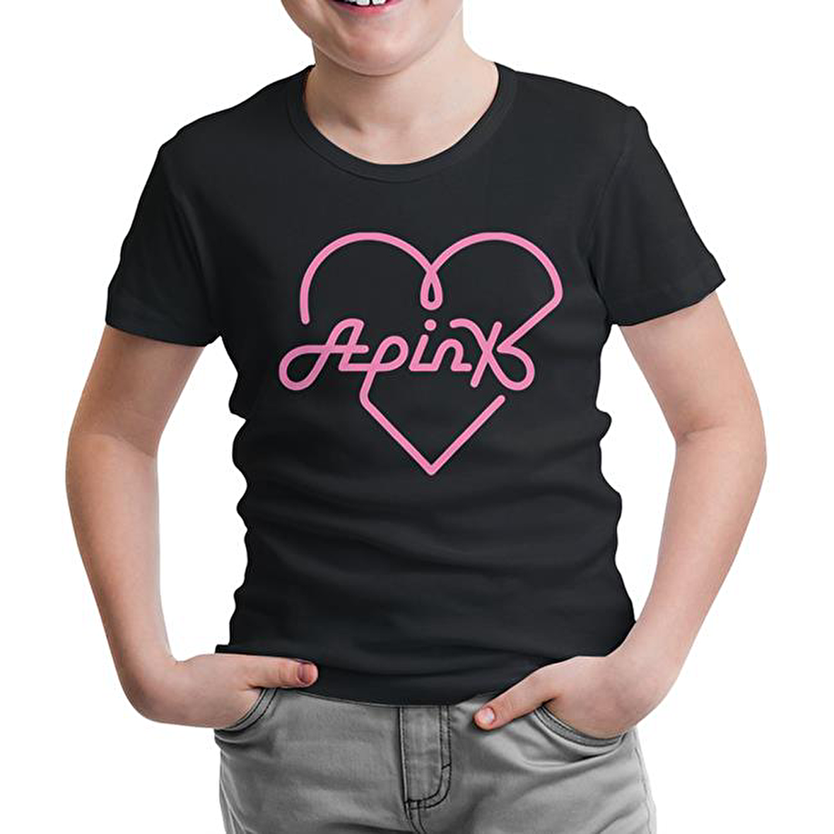 Apink - Logo Kalp Siyah Çocuk Tshirt