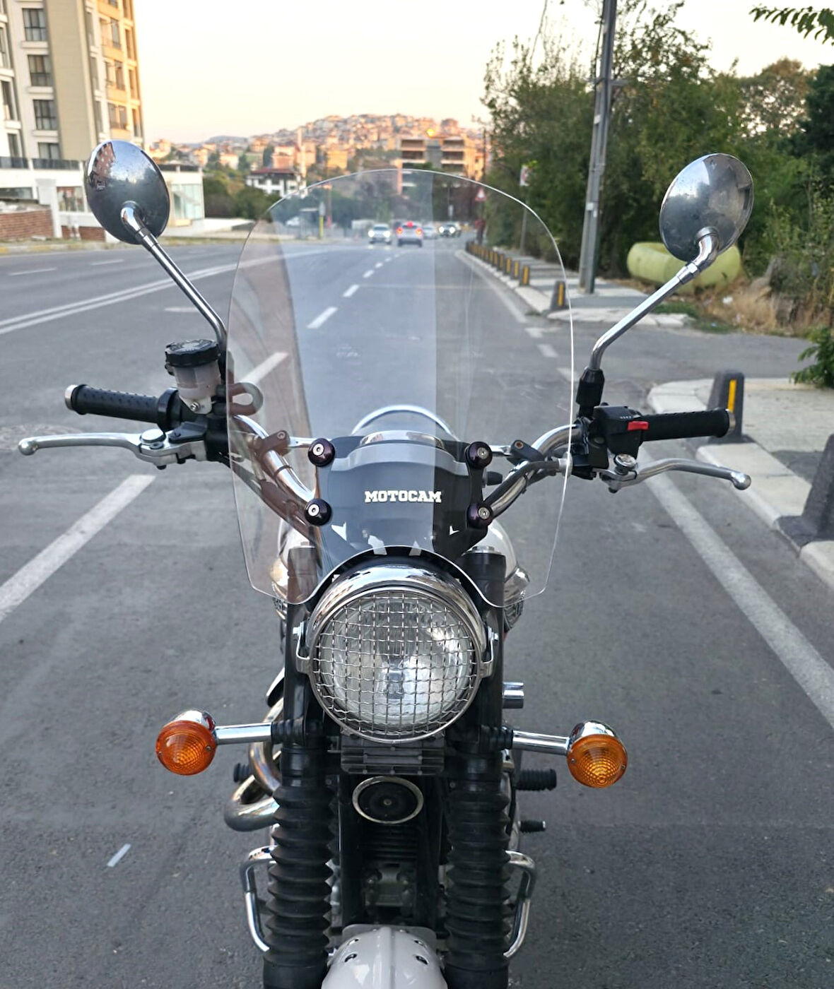 MOTOCAM Trıumph Scrambler 900 Siperlik Ön Cam 2005-2025 Model 45cm Şeffaf Renkli 4mm