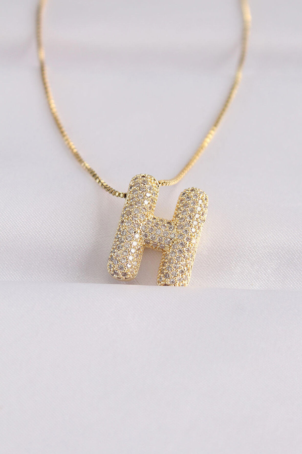 316L Çelik Zincirli Zirkon Taşlı H Harfli Gold Renk Bubble Kolye