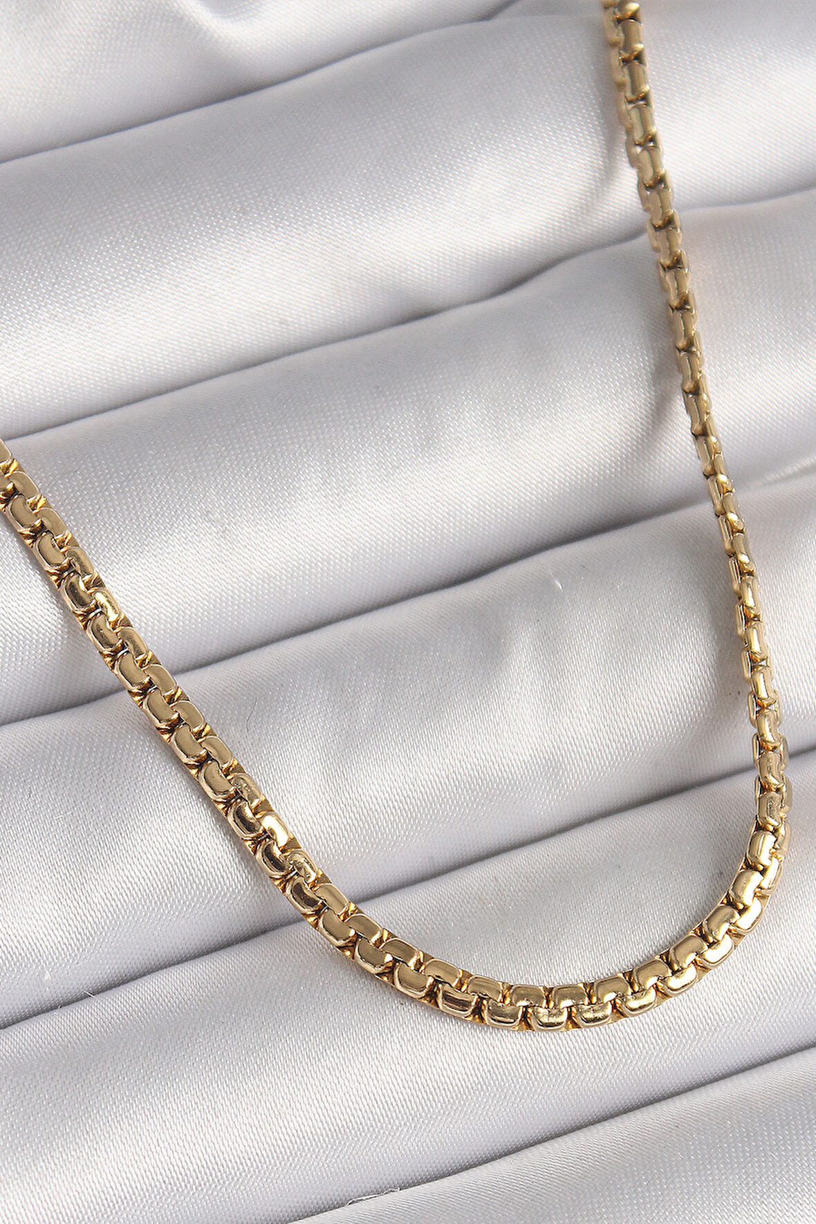 316L Çelik Gold Renk Yassı Zincir Model Kadın Kolye