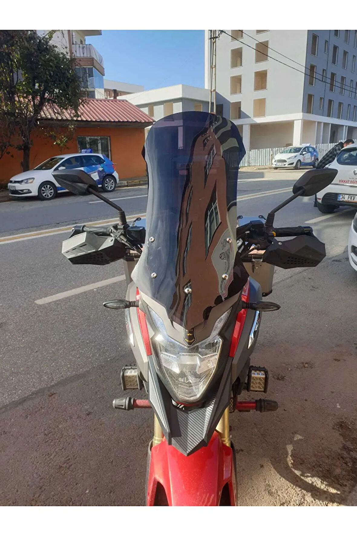 RKS Trv 242 Siperlik Ön Cam 2021 Model 68cm Siyah Renkli 4mm
